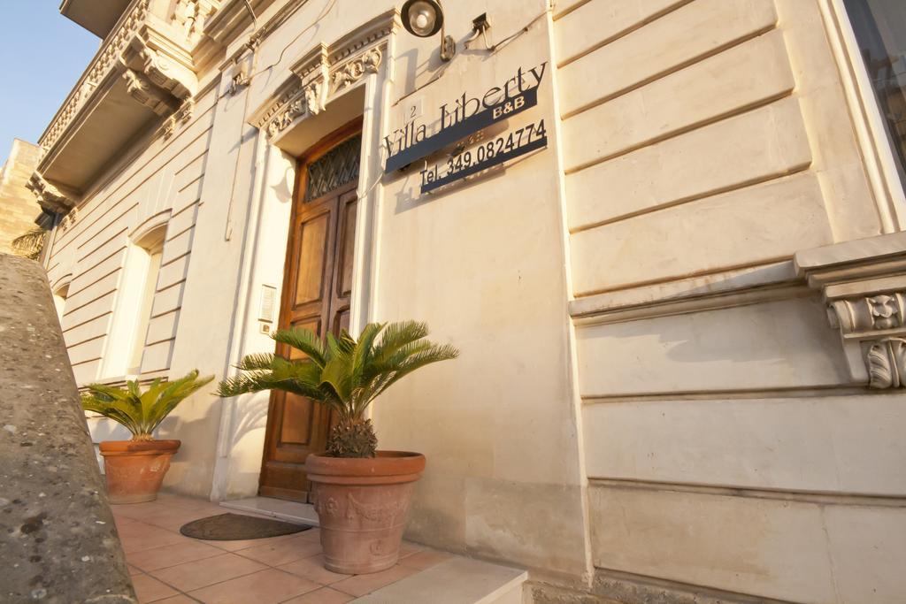 Villa Liberty Palazzo Gigante Lecce Exterior foto